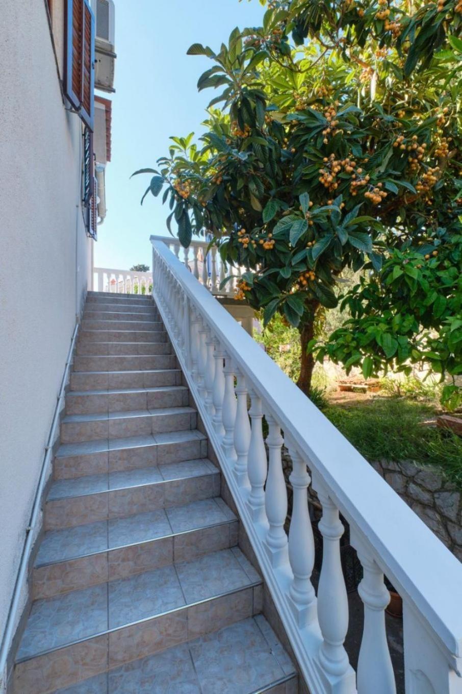 Apartment Luce Mali Lošinj Exteriör bild
