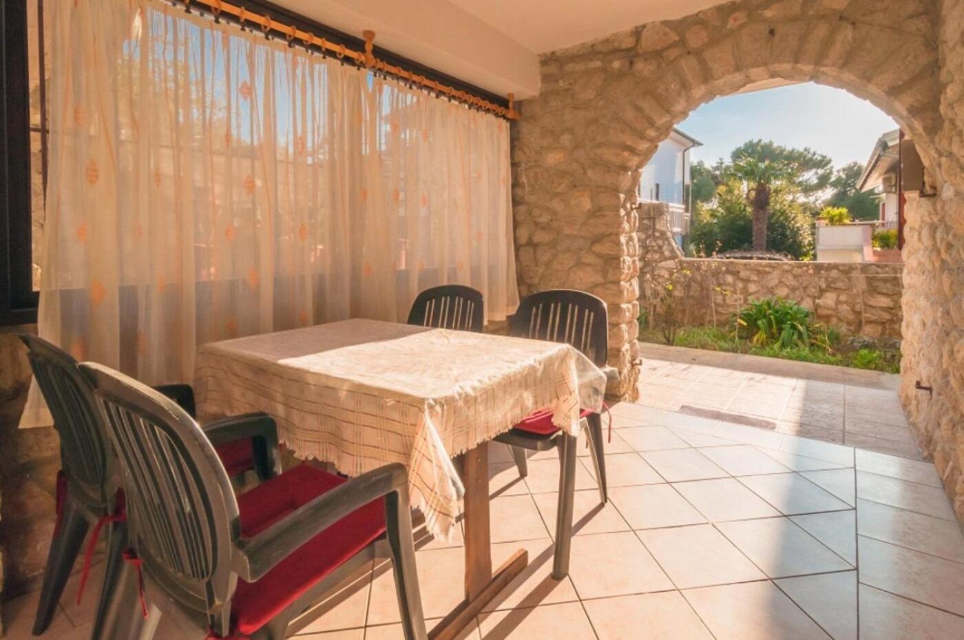 Apartment Luce Mali Lošinj Exteriör bild
