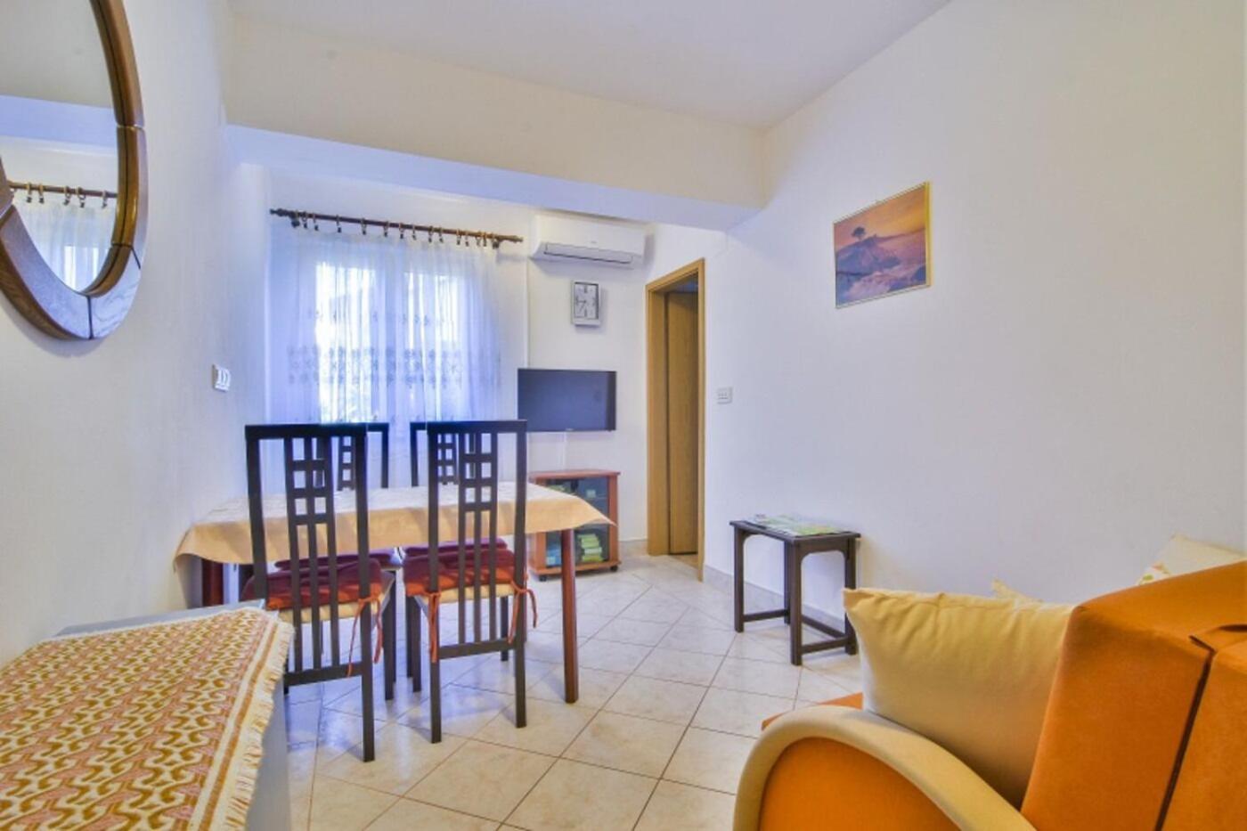 Apartment Luce Mali Lošinj Exteriör bild